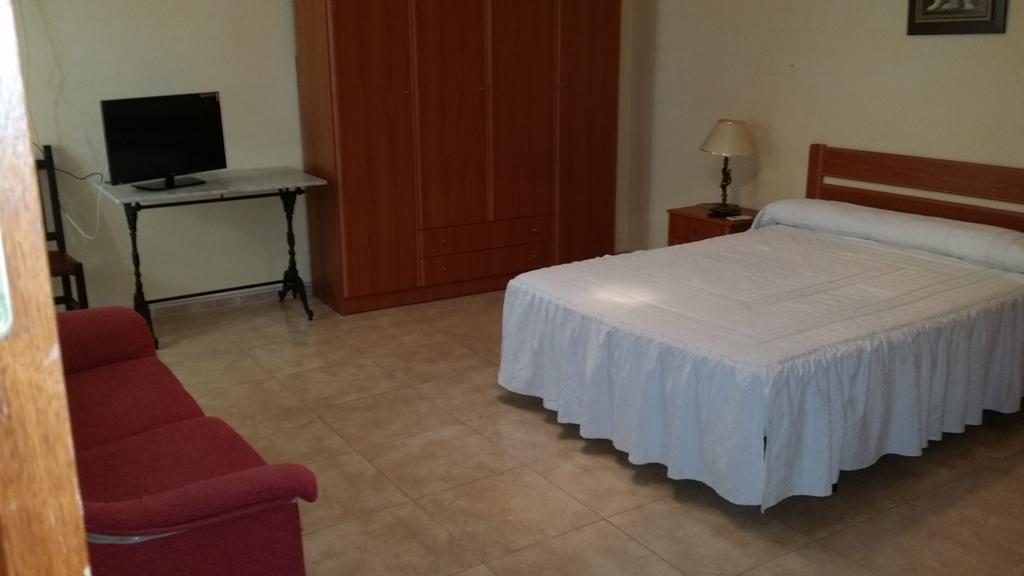 Hotel Mesón El Número Uno Antequera
