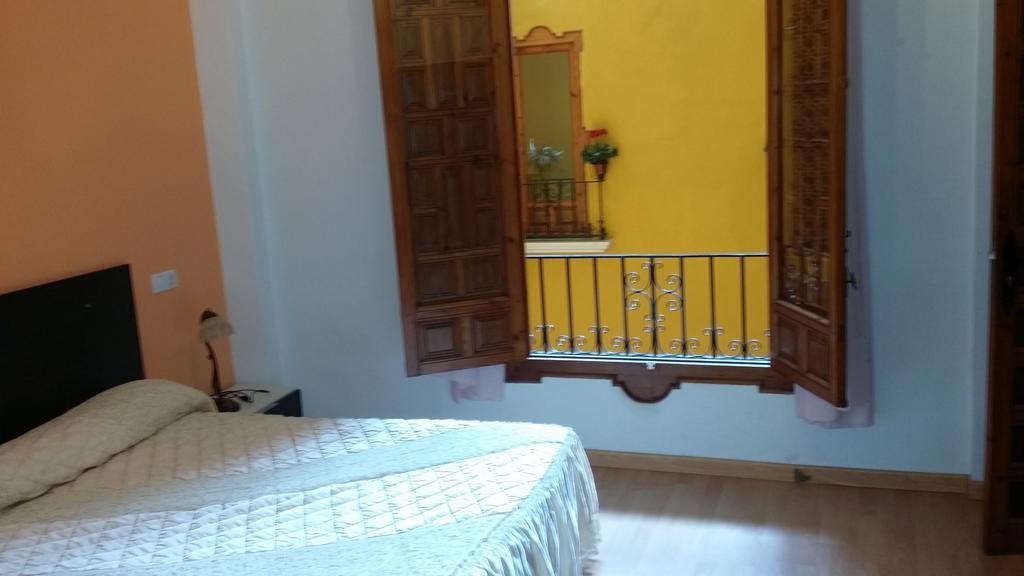 Mesón El Número Uno Hotel 2*